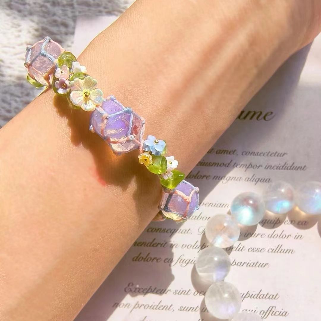 Handmade crystal bracelet with raw stones - handcrafted rose quartz bead bracelet